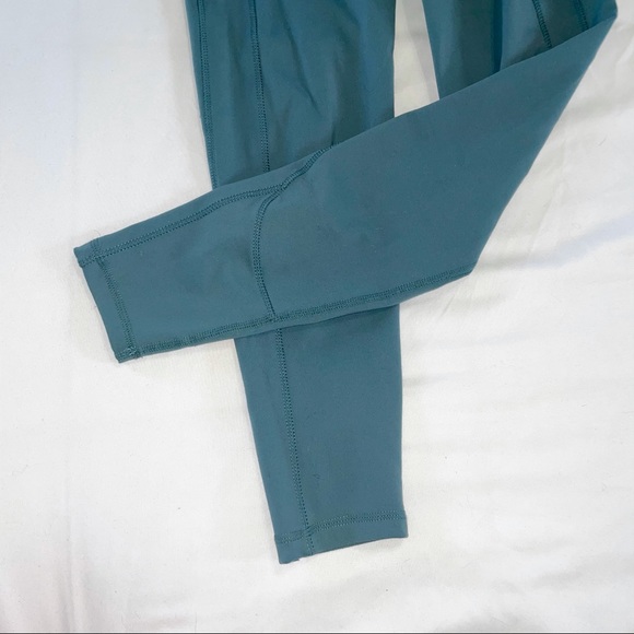 Teal Yoga Leggings w/ Pockets - Picture 4 of 6